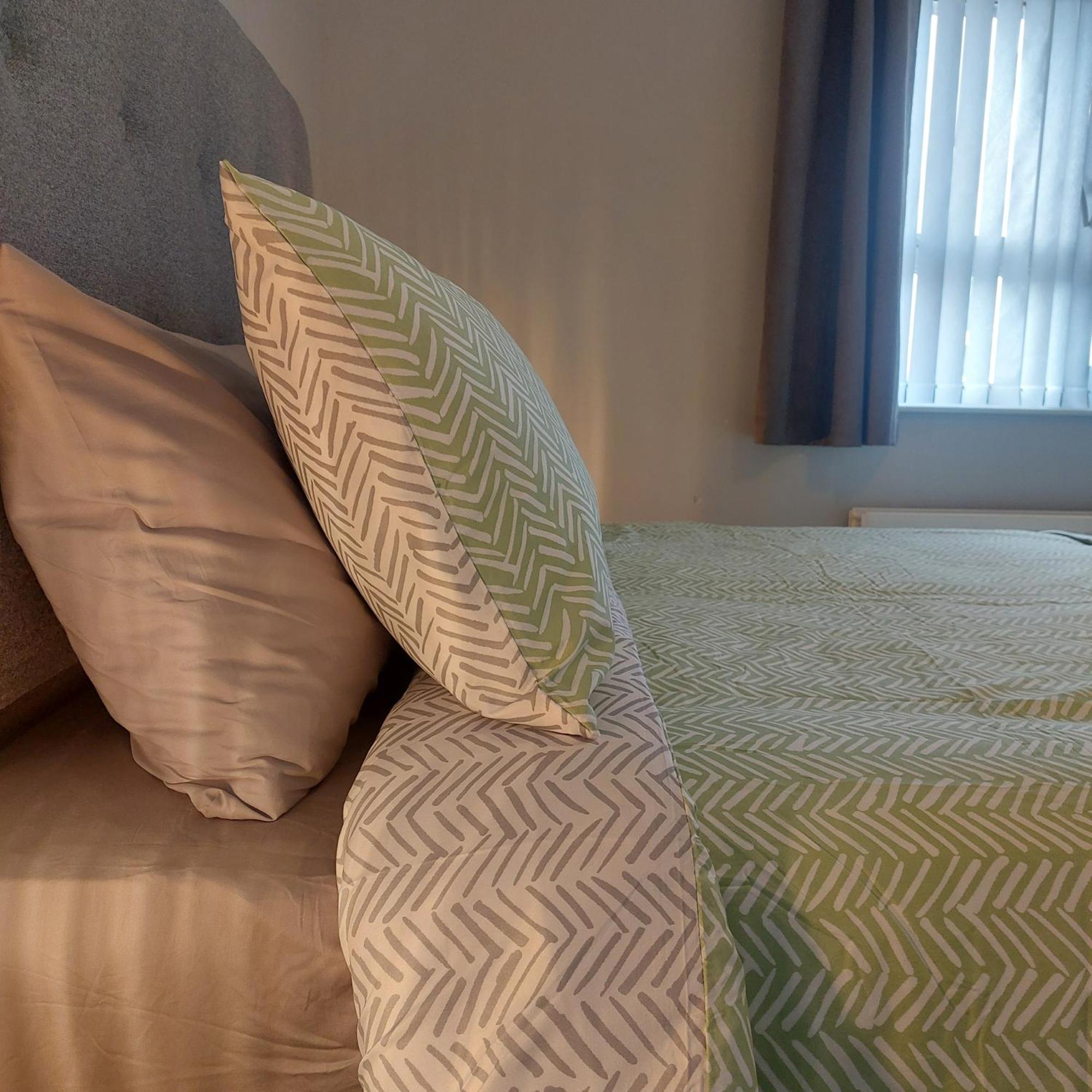 Lawnbrook Town House Otel Belfast Dış mekan fotoğraf