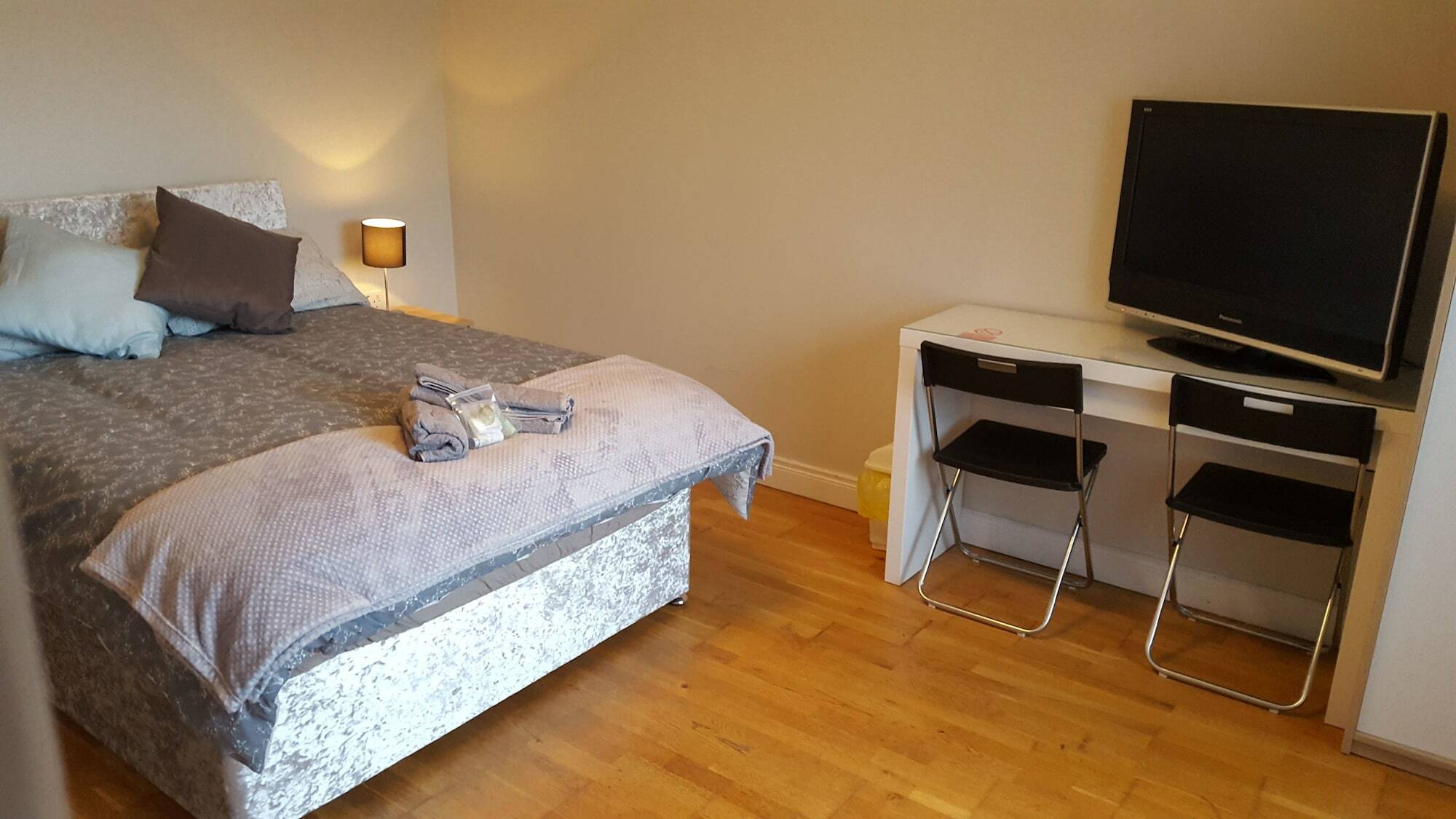 Lawnbrook Town House Otel Belfast Dış mekan fotoğraf